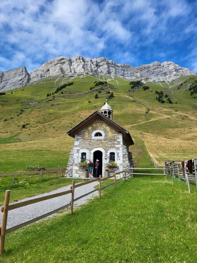 La Petite Anfiane Villa เลอกรองด์บอร์นอง ภายนอก รูปภาพ